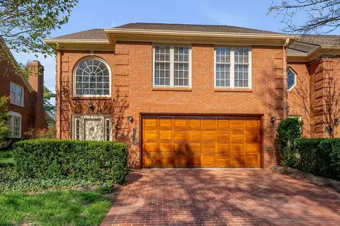 1056 Taborlake Dr, Lexington, KY 40502