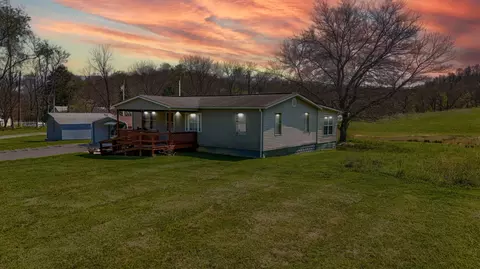 451 Walnut Grove Rd, Annville, KY 40402