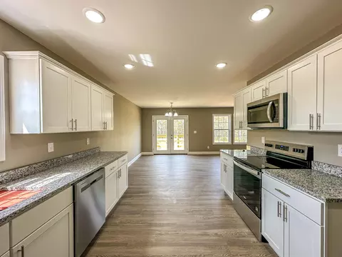 Kitchen - 174 Devils Neck Rd, Corbin, KY 40701 photo 1 of 1
