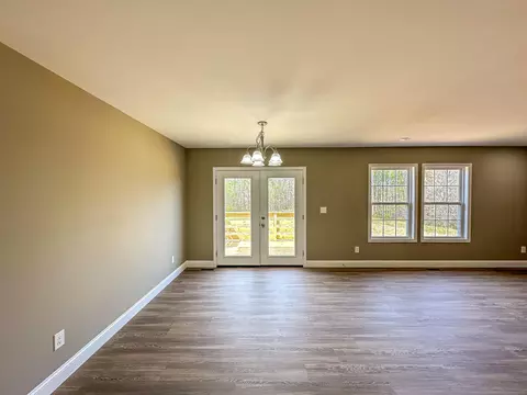 Living - 174 Devils Neck Rd, Corbin, KY 40701 photo 1 of 8