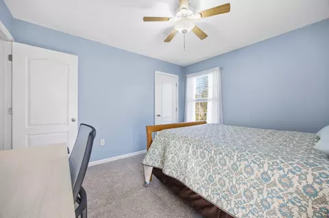 Bedroom - 100 Summit Dr, Georgetown, KY 40324 photo 4 of 6