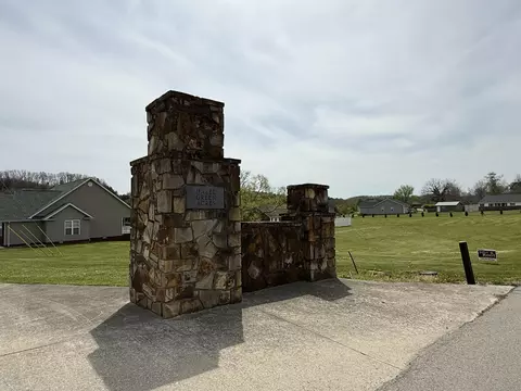9999 Birch Creek Ln, East Bernstadt, KY 40729