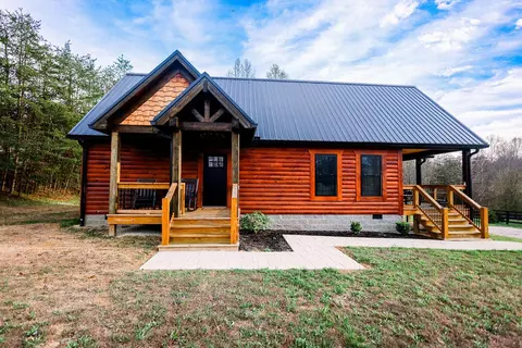 275 Browns Run Rd, Wellington, KY 40387