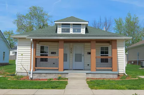 229 E Oak St, Nicholasville, KY 40356
