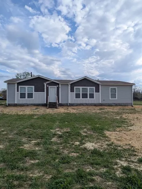 Exterior - 25 Storms Rd, Corbin, KY 40701 photo 4 of 5