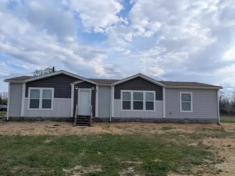 Exterior - 25 Storms Rd, Corbin, KY 40701 photo 2 of 5