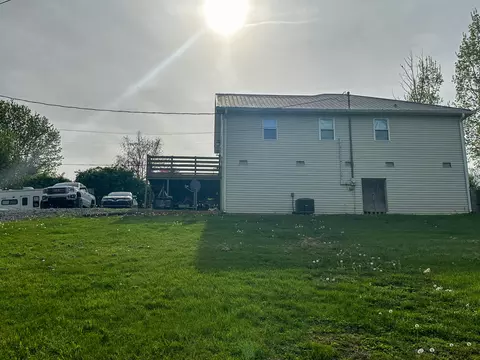 Exterior - 569 E Ridge Rd, Richmond, KY 40475 photo 10 of 15