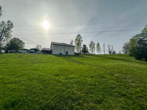 Exterior - 569 E Ridge Rd, Richmond, KY 40475 photo 9 of 15