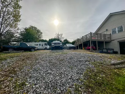 Exterior - 569 E Ridge Rd, Richmond, KY 40475 photo 11 of 15
