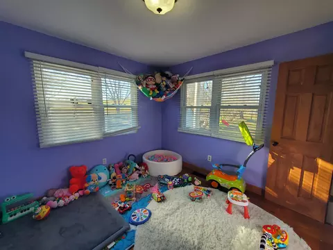 Bedroom - 569 E Ridge Rd, Richmond, KY 40475 photo 1 of 5