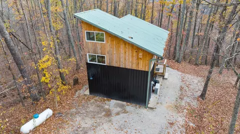190 Forest View Ln, Stanton, KY 40380 photo 3