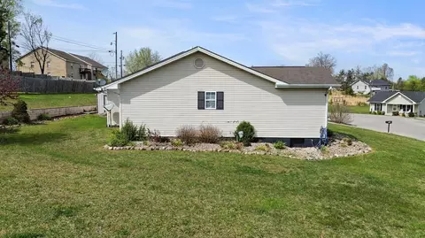 Exterior - 151 Link Dr, Pine Knot, KY 42635 photo 3 of 3
