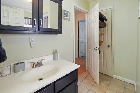 Bath - 151 Link Dr, Pine Knot, KY 42635 photo 1 of 6
