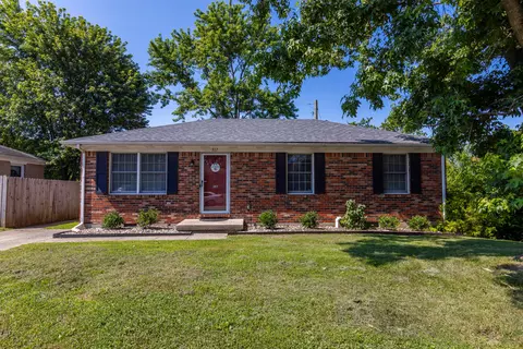 317 Edwards Dr, Nicholasville, KY 40356