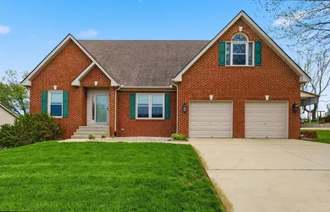 833 Isaac Shelby Cir, Frankfort, KY 40601