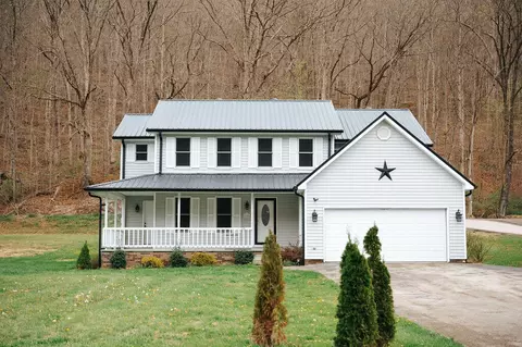 244 Sycamore Rd, Stanton, KY 40380
