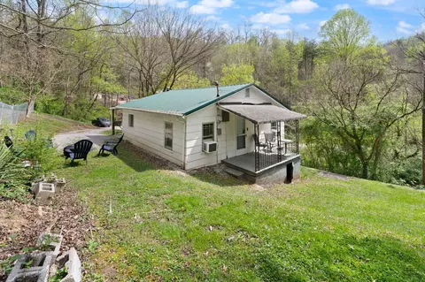 54 Woodlawn Ave, Williamsburg, KY 40769