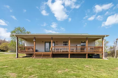 Exterior - 1494 Lum Strunk Rd, Strunk, KY 42649 photo 2 of 11