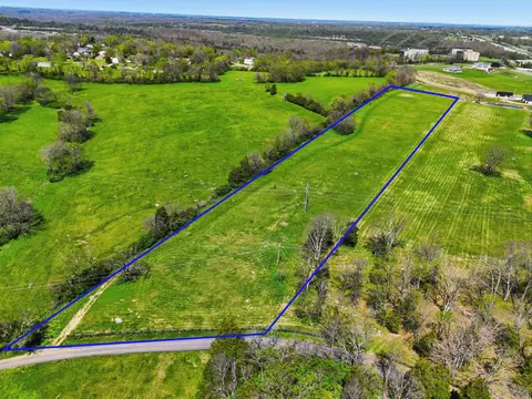 6 Poortown Rd, Nicholasville, KY 40356