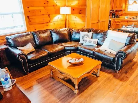 Living - 95 Falcon Ln, Brodhead, KY 40409 photo 1 of 1