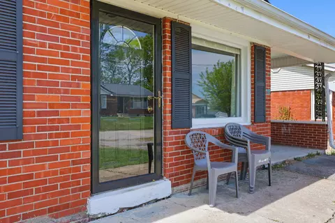 110 Ridgeway Dr, Lancaster, KY 40444