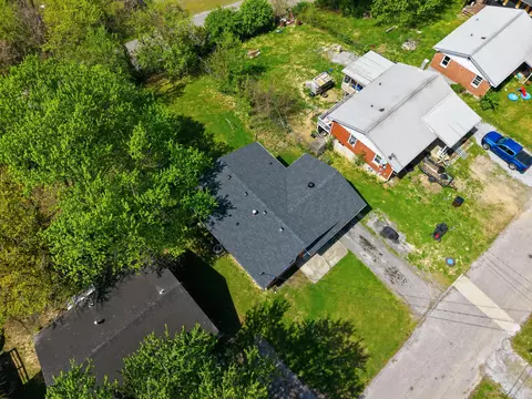 View/Area - 110 Ridgeway Dr, Lancaster, KY 40444 photo 4 of 4