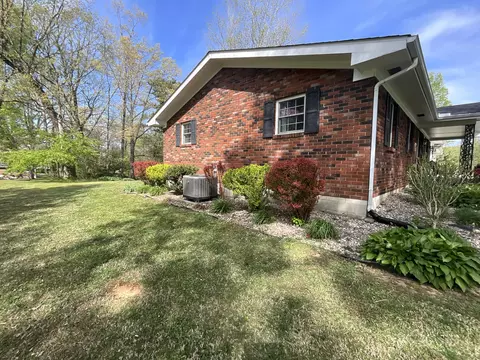 Exterior - 110 Cherry Ln, Burnside, KY 42519 photo 13 of 29