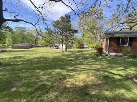 Exterior - 110 Cherry Ln, Burnside, KY 42519 photo 11 of 29
