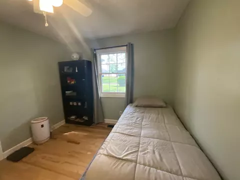 Bedroom - 110 Cherry Ln, Burnside, KY 42519 photo 12 of 14