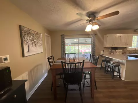 Dining - 110 Cherry Ln, Burnside, KY 42519 photo 3 of 3
