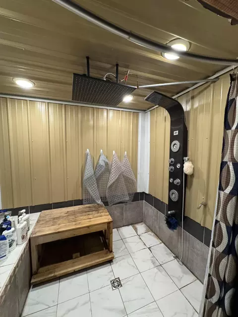 Bath - 305 Hamlin Ave, Corbin, KY 40701 photo 2 of 4