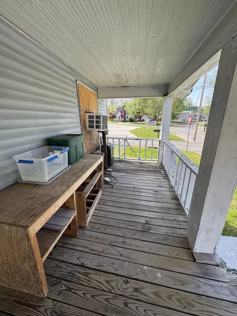 Exterior - 305 Hamlin Ave, Corbin, KY 40701 photo 1 of 13