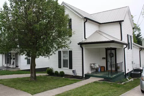 130 E Walnut St, Richmond, KY 40475