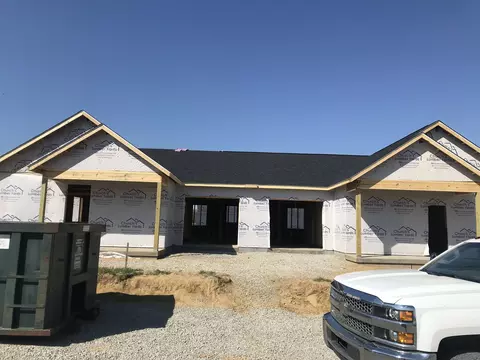 302 Bluegrass Way, Grayson, KY 41143 photo 3