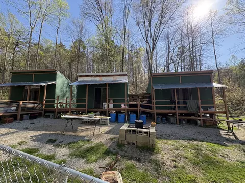 1199 Rawlings Rd, Manchester, KY 40962