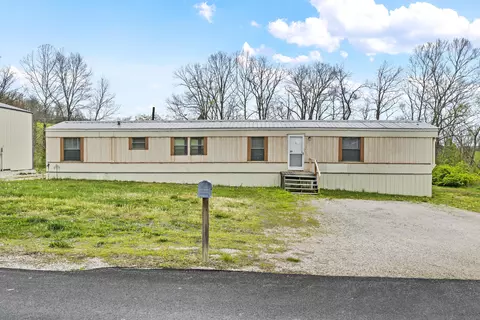 Exterior - 80 Fox Run Rd, Morehead, KY 40351 photo 2 of 9