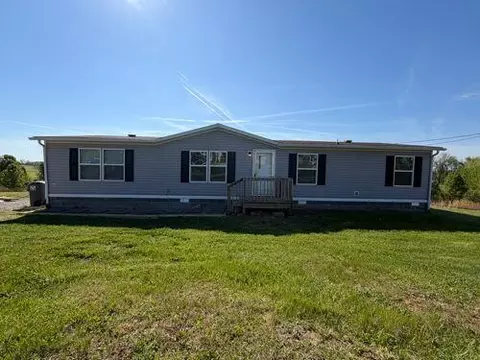 1119 Stanley Allen Dr, Vine Grove, KY 40175