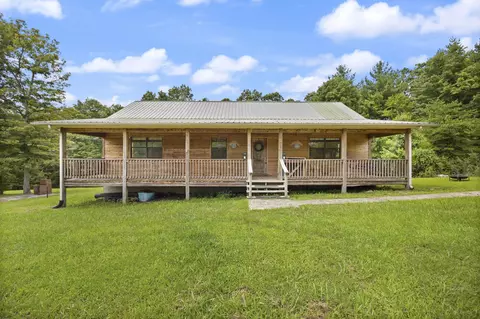 Exterior - 576 Laxton Rd, Strunk, KY 42649 photo 2 of 7