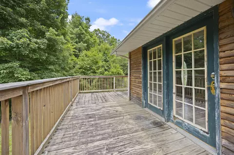 Exterior - 576 Laxton Rd, Strunk, KY 42649 photo 4 of 7
