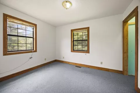 Bedroom - 576 Laxton Rd, Strunk, KY 42649 photo 7 of 9