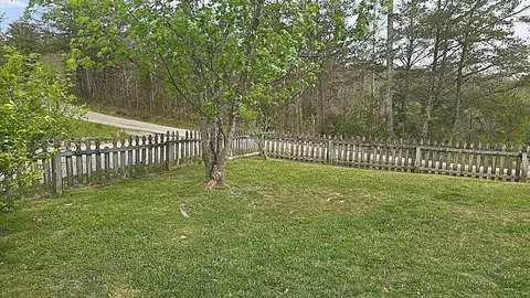 Exterior - 576 Laxton Rd, Strunk, KY 42649 photo 10 of 10