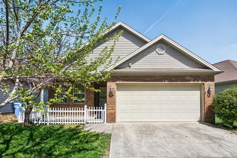 2292 Market Garden Ln, Lexington, KY 40509