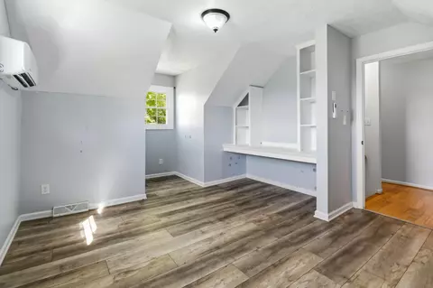 Bedroom - 103 Longview Ct, Lancaster, KY 40444 photo 6 of 11