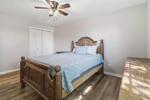 Bedroom - 103 Longview Ct, Lancaster, KY 40444 photo 2 of 11
