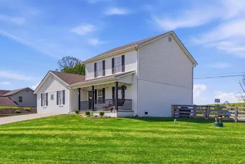Exterior - 352 Springhurst Dr, Berea, KY 40403 photo 2 of 11