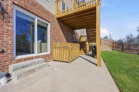 Exterior - 161 Waterside Dr, Georgetown, KY 40324 photo 5 of 12