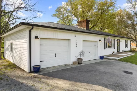 Exterior - 2358 Cincinnati Rd, Georgetown, KY 40324 photo 5 of 13