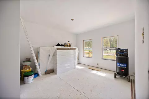 Bedroom - 973 Stonegate Dr, Burnside, KY 42519 photo 1 of 8