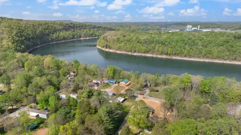View/Area - 973 Stonegate Dr, Burnside, KY 42519 photo 12 of 22