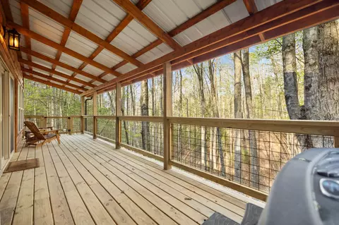 Exterior - 1134 Cliffview Rd, Campton, KY 41301 photo 11 of 13
